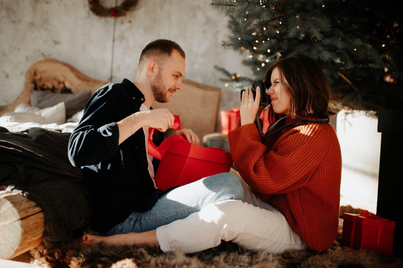 Unlit Artificial Christmas Trees & Their 7-Foot Pre-Lit Counterparts